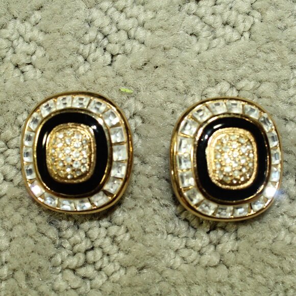 STATEMENT Vintage CHRISTIAN DIOR 1" Black Enamel/Crystal Clip On Earrings - Picture 1 of 4